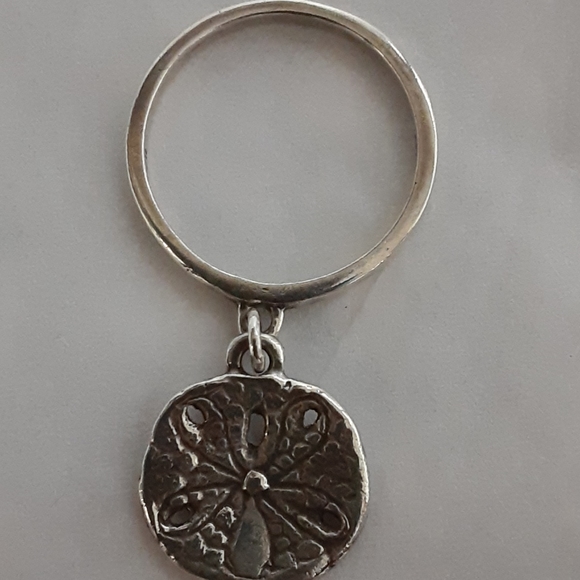 Silver Ring - Picture 2 of 5